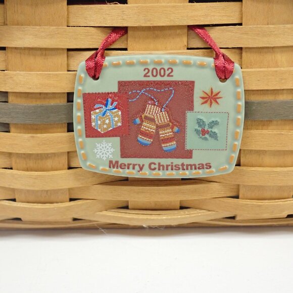 Longaberger 2002 Christmas Collection Ribbon basket. - Picture 2 of 8